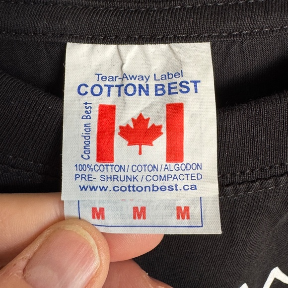 Men's Simple‎ Black Cotton Short Sleeve T-Shirt "It's an Anime Thing" Medium - Picture 2 of 7